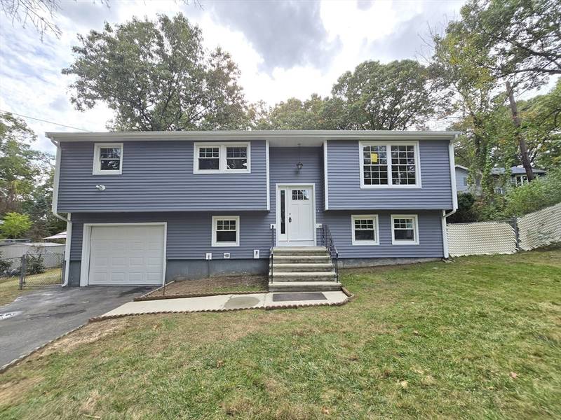 19 East Druid Hill Ave, Randolph, MA 02368