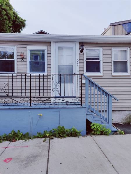 26 Calumet St, Revere, MA 02151