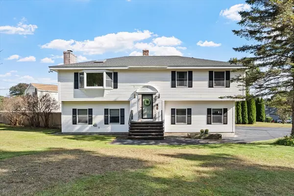 8 Forest Park Avenue, Tyngsborough, MA 01879