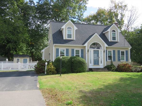 33 Newton St, Mansfield, MA 02048