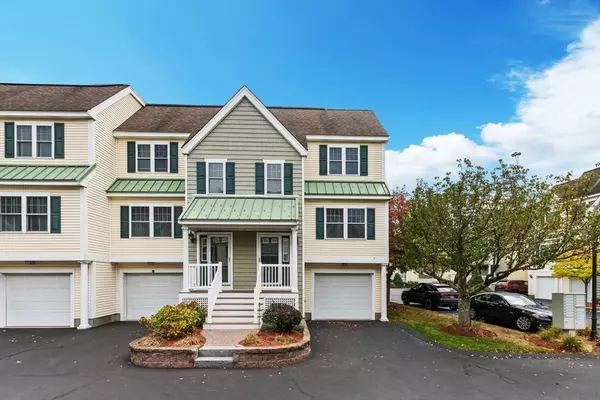 35 Collins St #31, Danvers, MA 01923