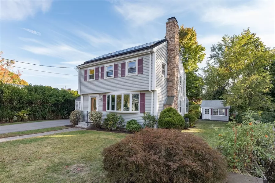 15 Byron Rd, Waltham, MA 02453