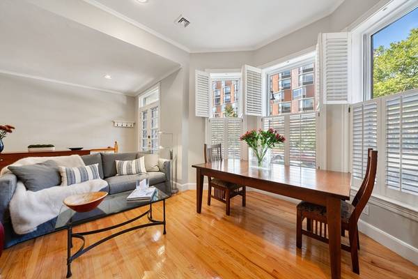 341 Beacon Street #2D, Boston, MA 02116