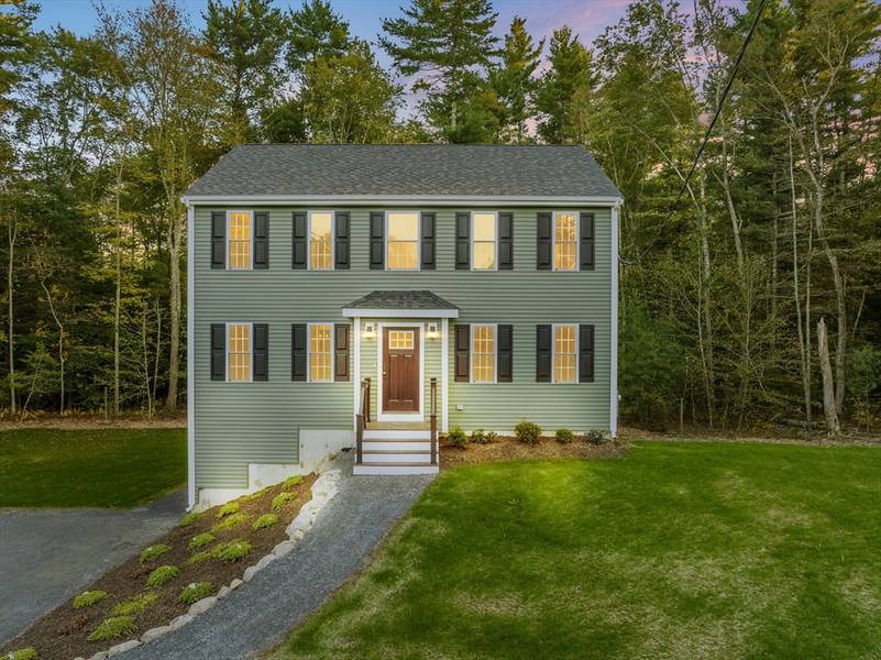 43 Benson St, Middleboro, MA 02346