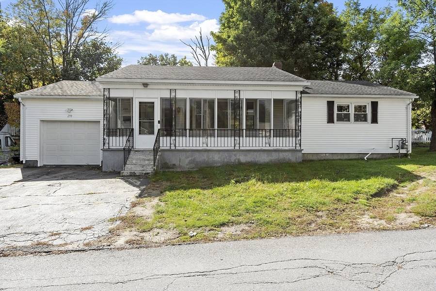 299 Oak Hill Rd, Fitchburg, MA 01420