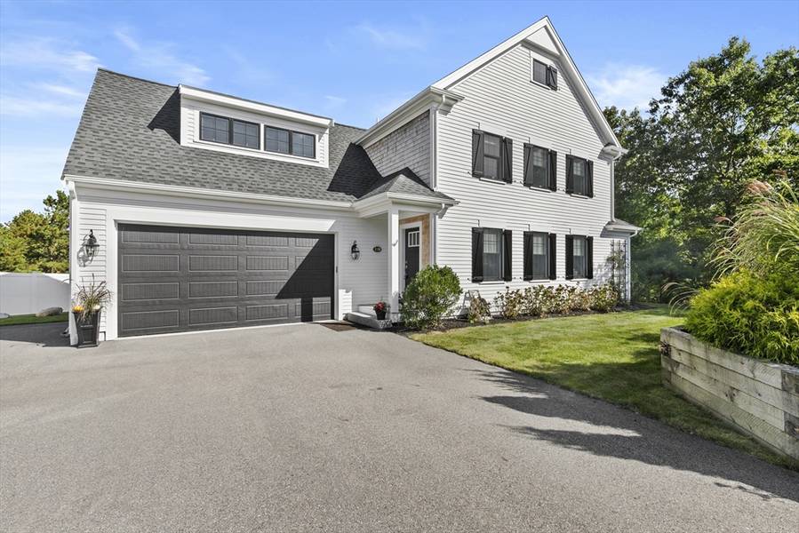 128 Watercourse Pl, Plymouth, MA 02360