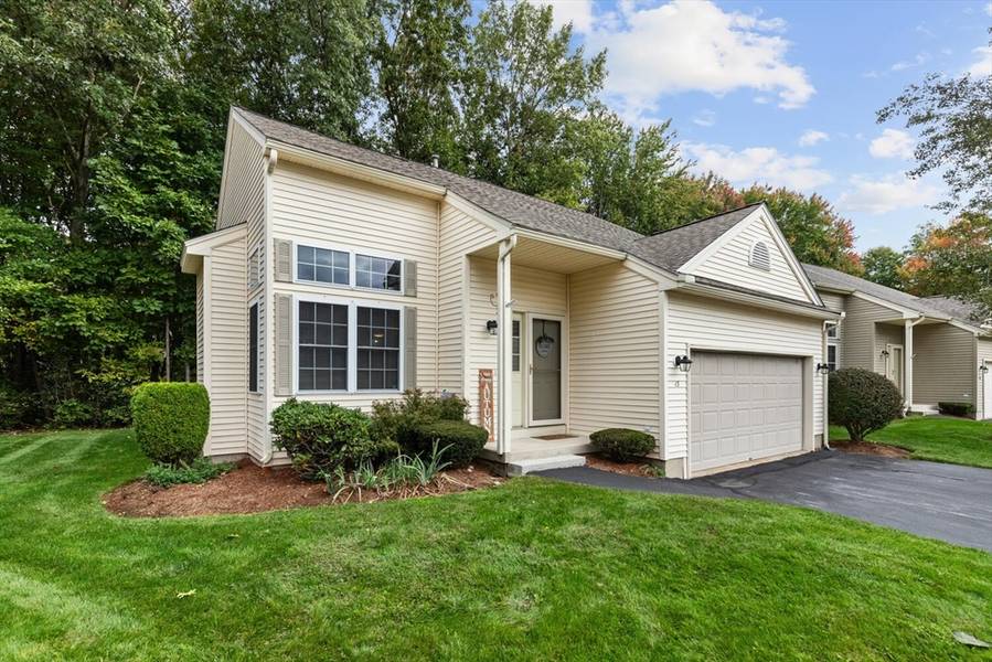 13 Vineyard Lane #17, Methuen, MA 01844