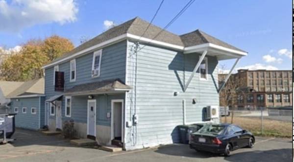 78 Pleasant St, Southbridge, MA 01550