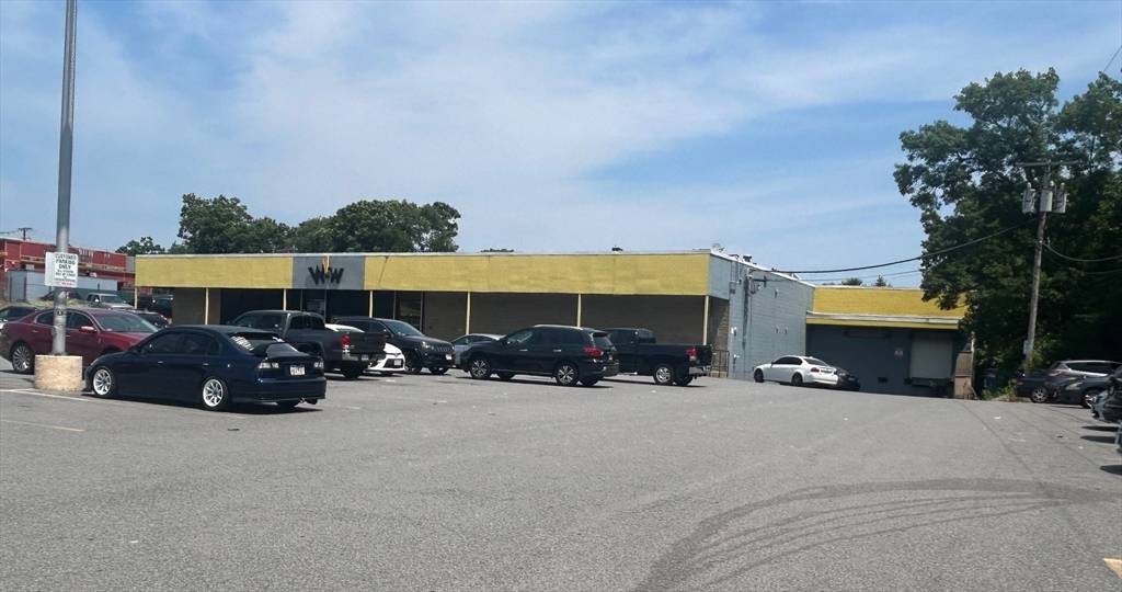 75 Campanelli Industrial Way, Brockton, MA 02301