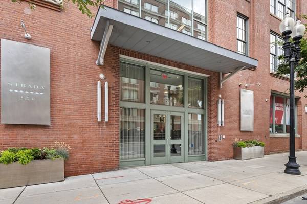 234 Causeway Street #1004, Boston, MA 02114