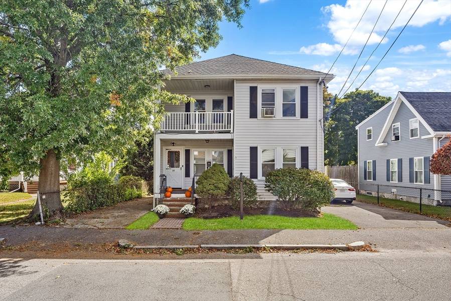 33 Silver St, Quincy, MA 02169