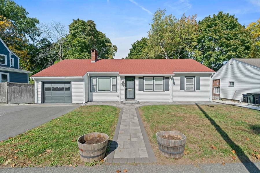 973 Furnace Brook Pkwy, Quincy, MA 02169