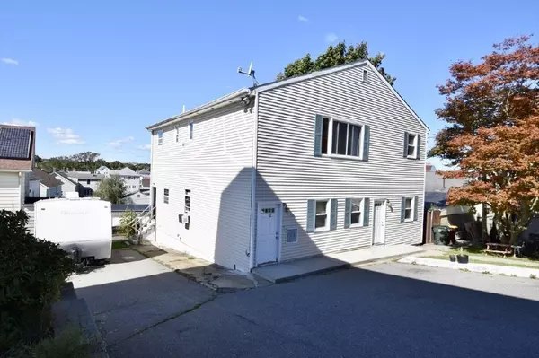 Fall River, MA 02720,536 N Underwood St