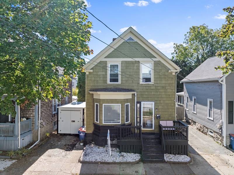 232 North Street, New Bedford, MA 02740