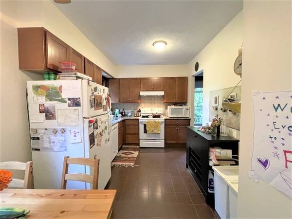 3 Graystone Rd #1, Stoneham, MA 02180