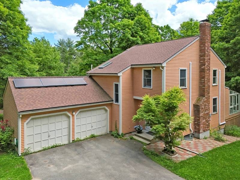 484 Chicopee Row, Groton, MA 01450