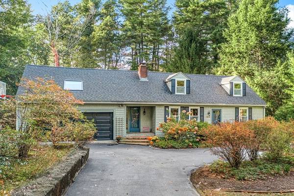 Wayland, MA 01778,281 Cochituate Rd