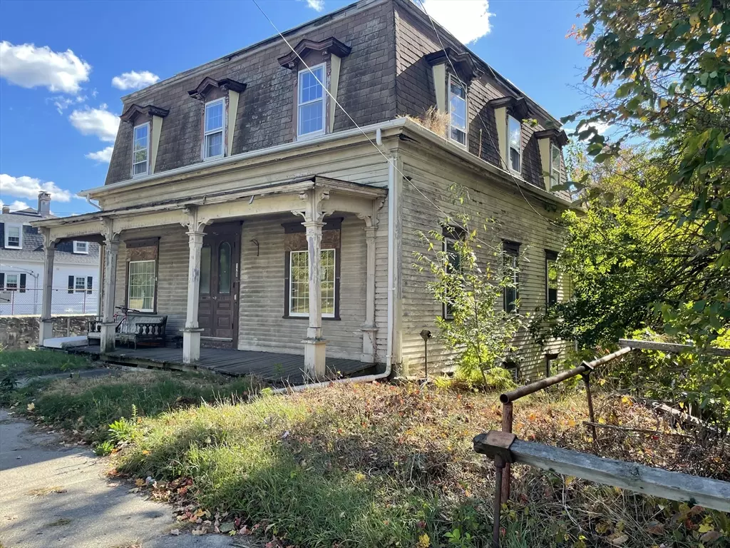 Northbridge, MA 01588,128 Linwood Ave