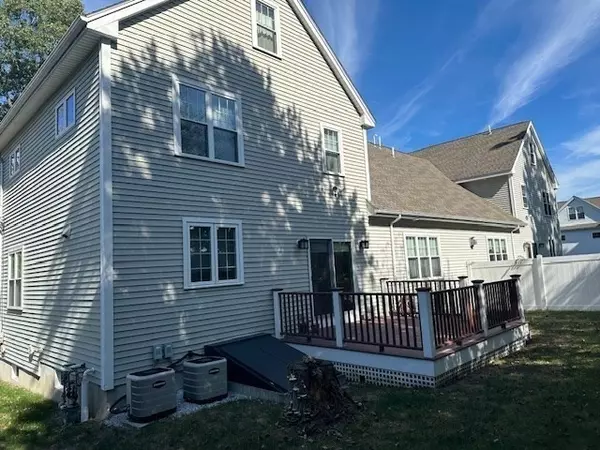 Norwood, MA 02062,35 Sunset Ave #35