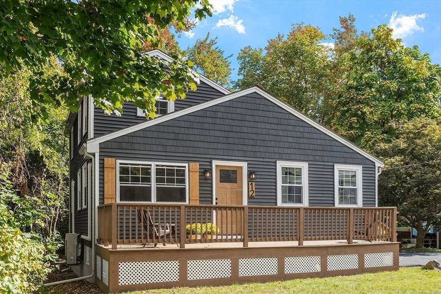 12 Veranda Avenue, Wilmington, MA 01887