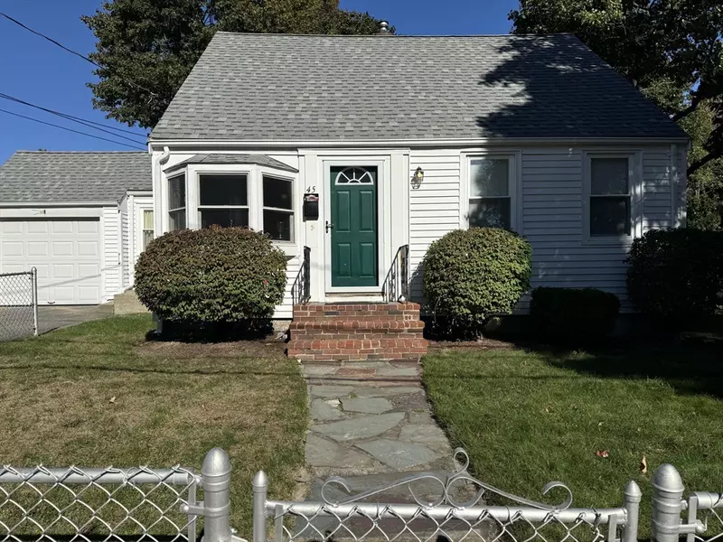 45 Lawnview Dr, Braintree, MA 02184