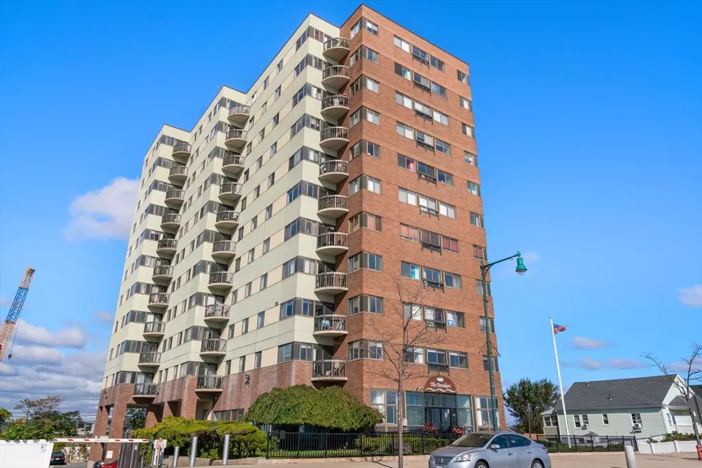 Revere, MA 02151,474 Revere Beach Blvd #403