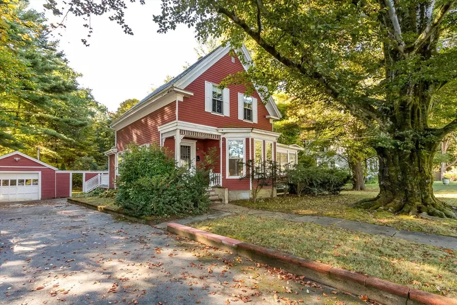 425 Lincoln St, Stoughton, MA 02072