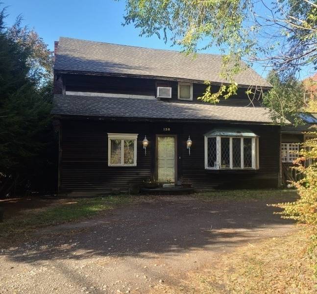 138 Meadowbrook Rd, East Longmeadow, MA 01028