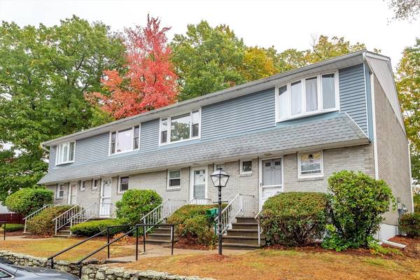 79 Meadow Pond Dr #30C, Leominster, MA 01453