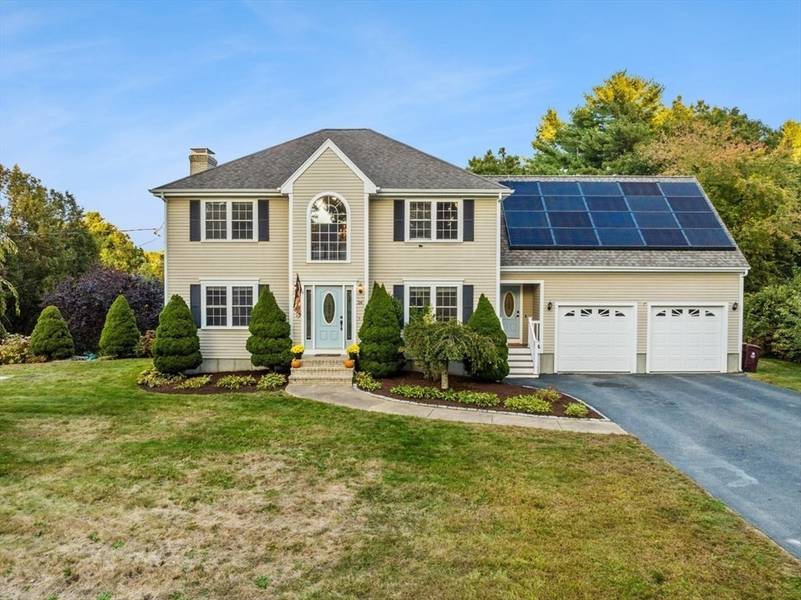 24 Pondview Rd, Acushnet, MA 02743