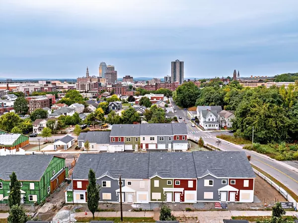 Springfield, MA 01105,45 Morris Street #106