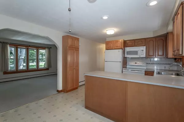 Southwick, MA 01077,47 Fred Jackson Rd #1