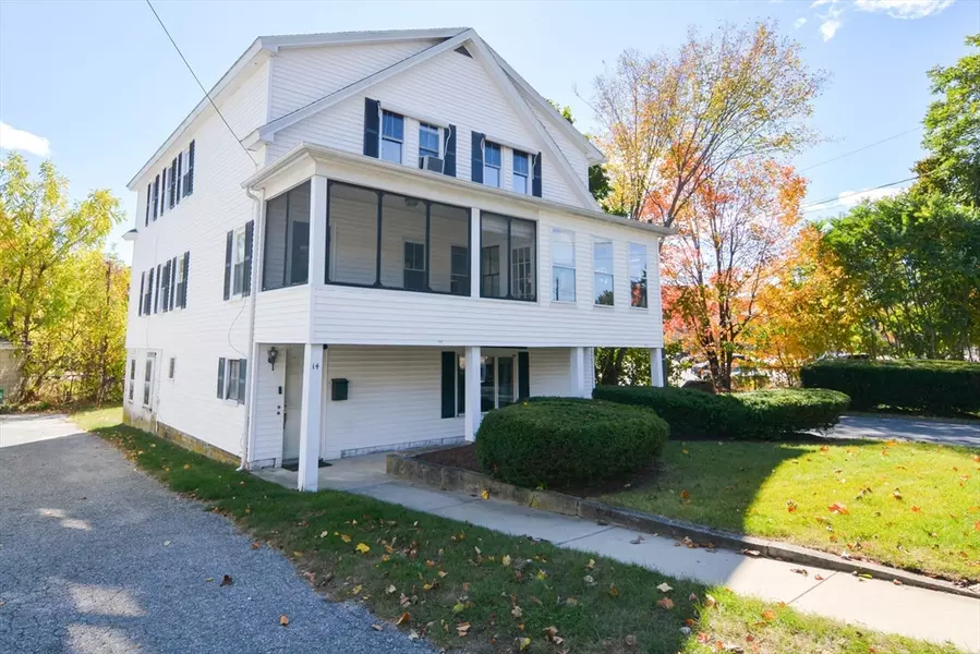 14 East Street, Northbridge, MA 01588