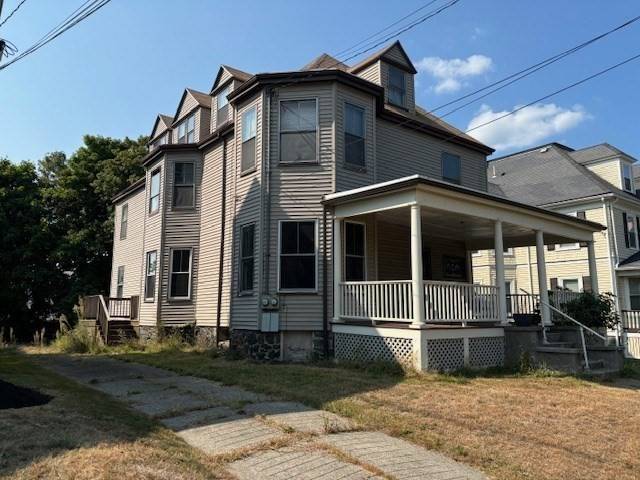 Winthrop, MA 02152,28 Thornton Park