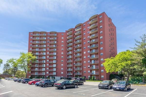 Quincy, MA 02171,115 W Squantum St #1006