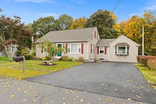 13 Border Ave., Seekonk, MA 02771