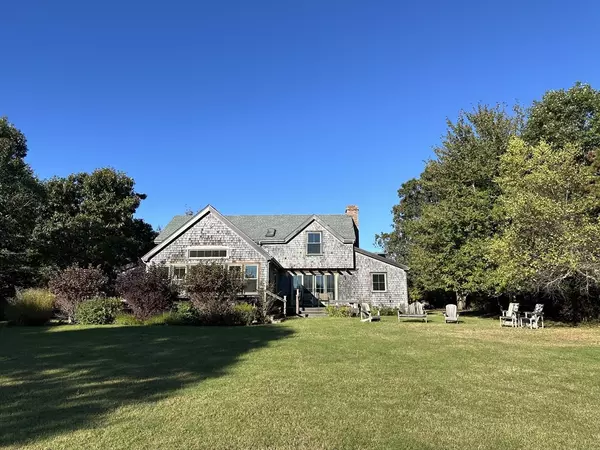 106 Panandle Road, West Tisbury, MA 02575