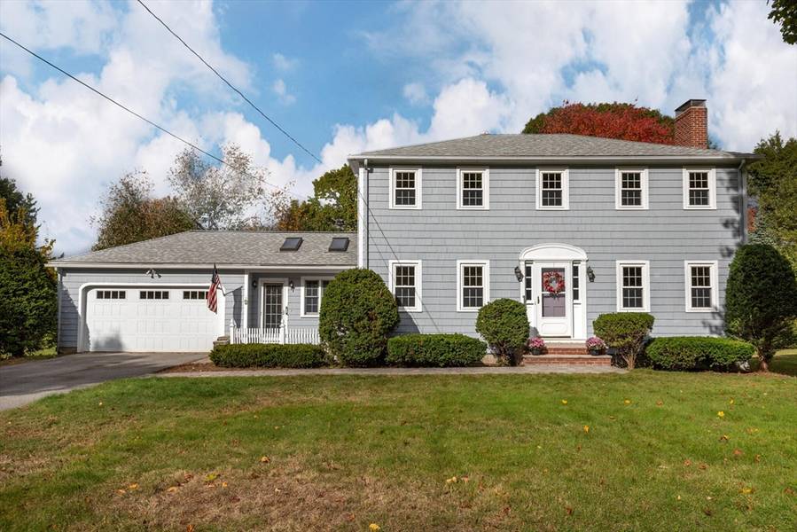 6 Longview Drive, Chelmsford, MA 01824