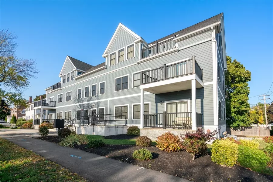 1025 Fellsway #3, Medford, MA 02155