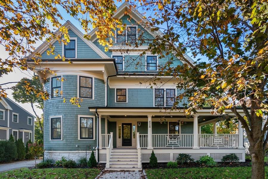 424 Newtonville Ave #B, Newton, MA 02460