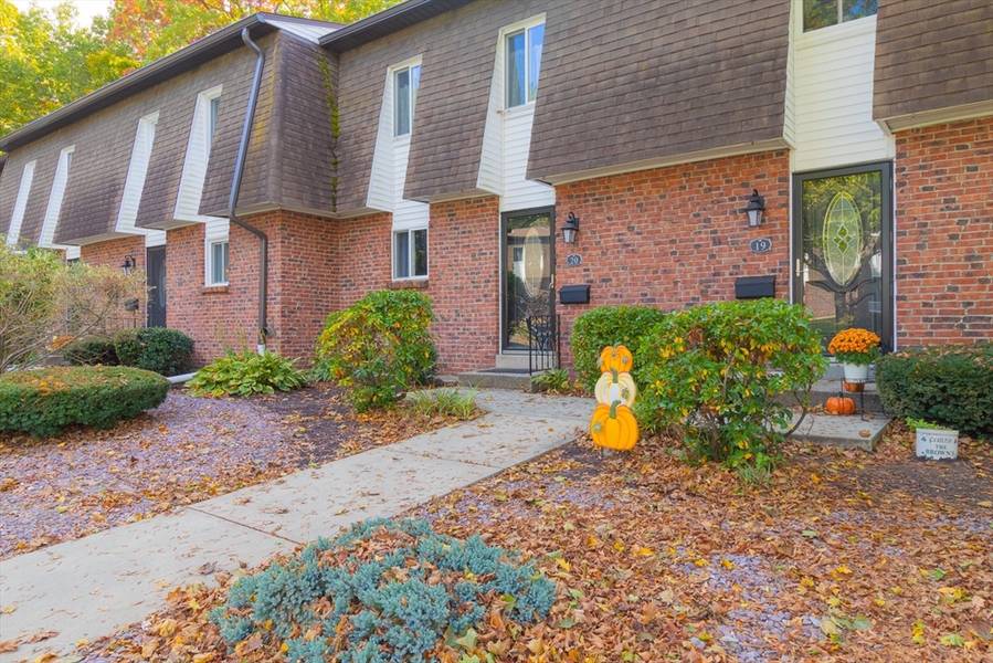 20 Hillcrest Park #20, South Hadley, MA 01075