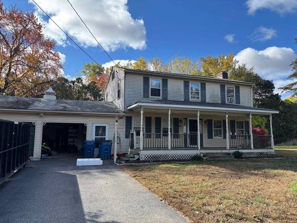 West Springfield, MA 01089,42 Gregory Ln