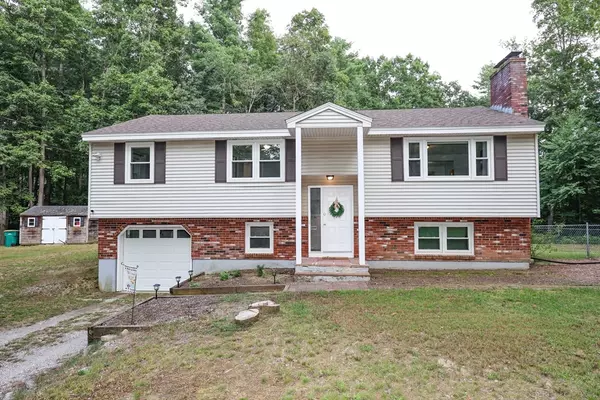 1 Kimberly Rd, Kingston, NH 03848