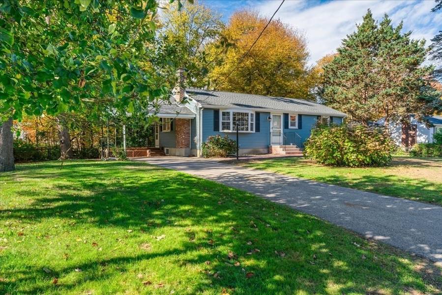 58 Farrington St, Stoughton, MA 02072