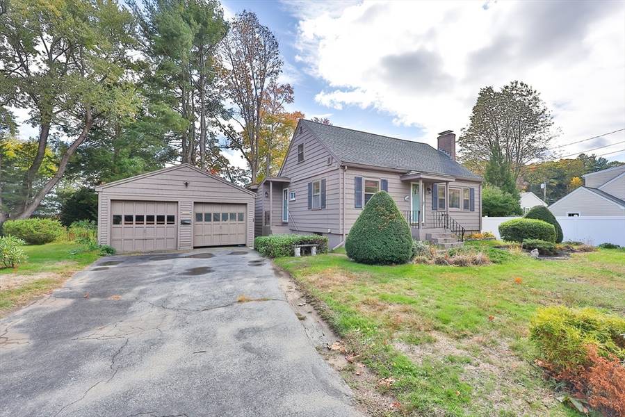 26 Eleanor Road, Framingham, MA 01701