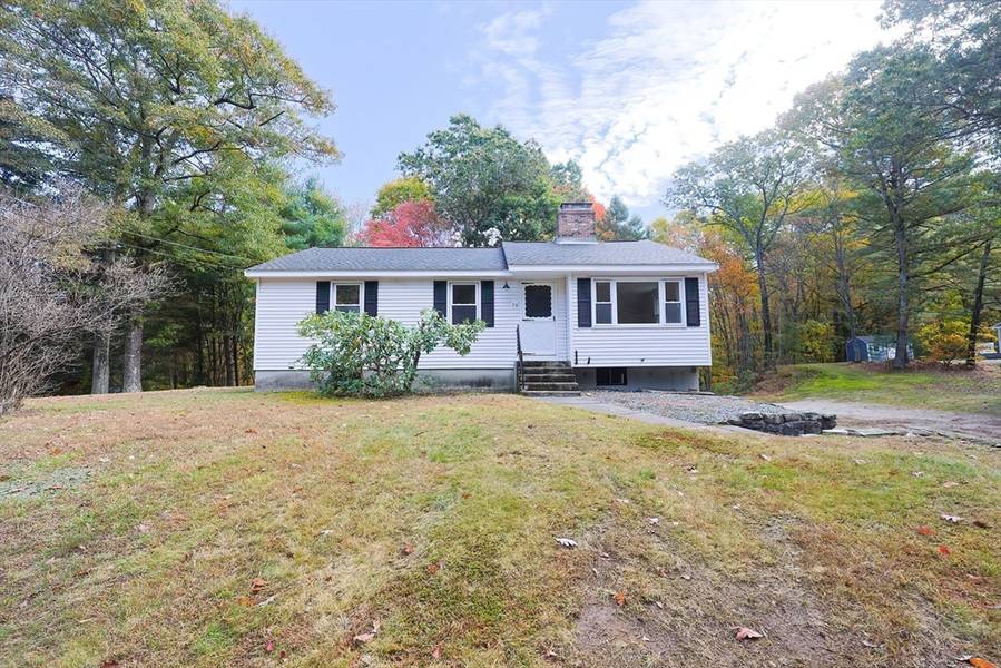 70 Martin Rd, Douglas, MA 01516