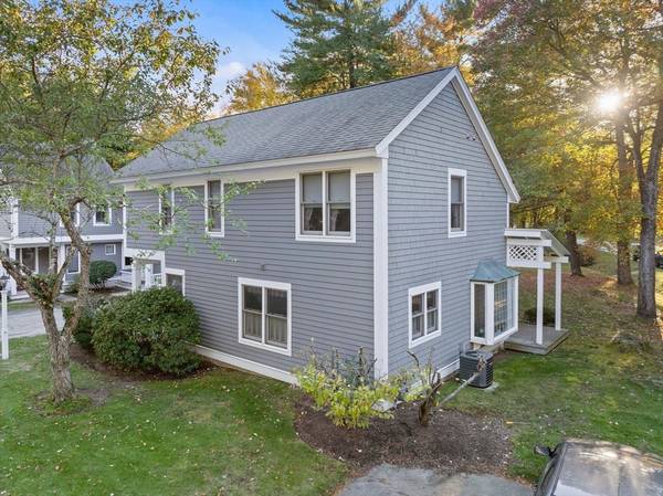 Rockland, MA 02370,1 Sycamore Ct #1