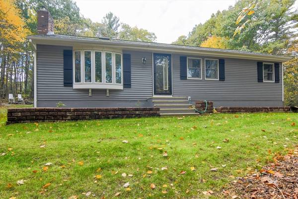 85 Paddock Rd, Rutland, MA 01543