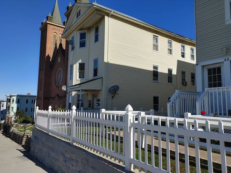 43 Providence St, Worcester, MA 01604