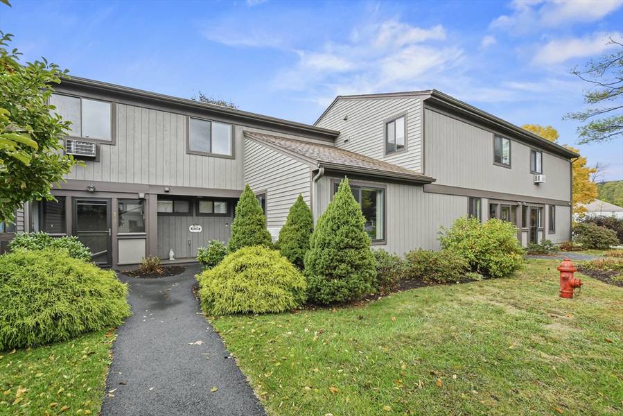 231 S Hemlock Lane #231, Williamstown, MA 01267